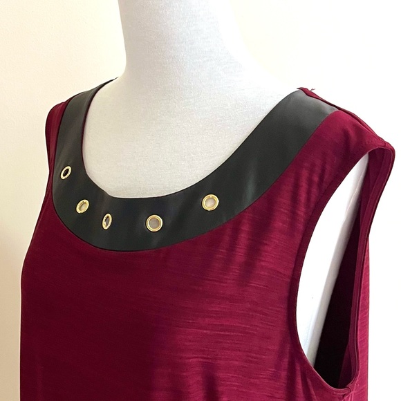Laura~Sleeveless Blouse~Size L~Burgundy - Picture 5 of 8